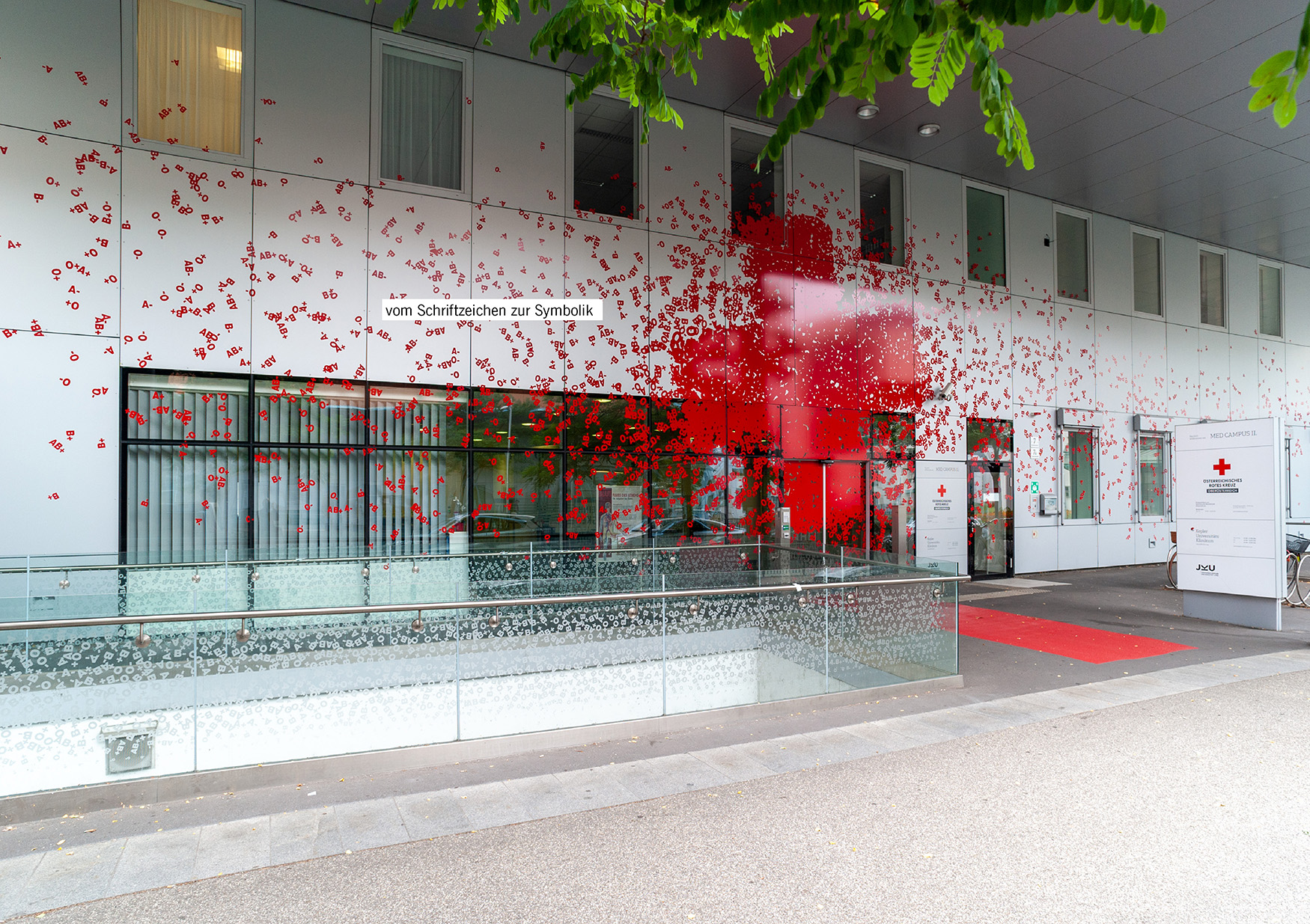 44 RK-BLUTZENTRALE4 jpg